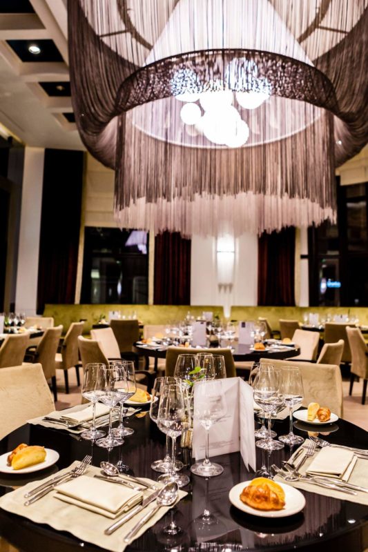 All&rsquo;Excelsior Hotel Gallia di Milano arriva il gran carrello dei bolliti dei fratelli Cerea