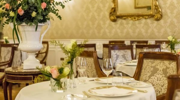 Dimore con Gusto – Afternoon tea e galateo al Grand Hotel Majestic “già Baglioni” di Bologna