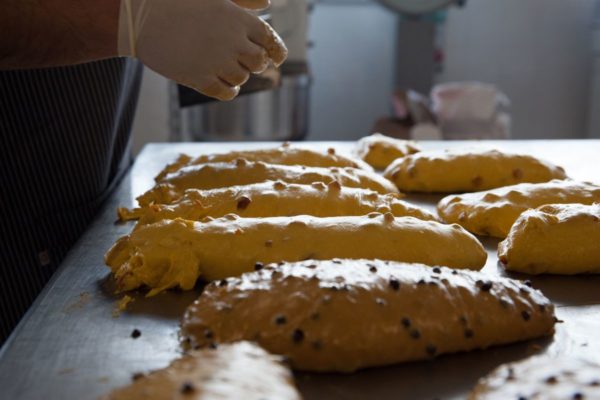 Pasqua 2020 – La colomba artigianale della pasticceria Dolcemascolo di Frosinone