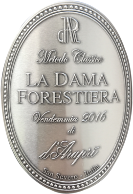 Etichetta del vino La Dama Forestiera Nature 2016