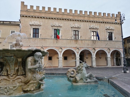 Presentata dalla Confcommercio Marche Nord la Sesta Edizione degli itinerari di promozione delle tipicit&agrave; agroalimentari e della gastronomia storica dell&rsquo;entroterra