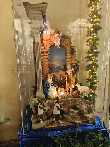 Luminarie natalizie dedicate ai protagonisti delle arti visive, della musica, della letteratura e del cinema