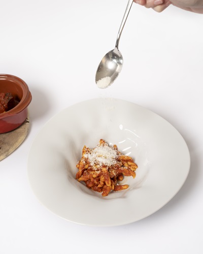 Tenuta Villa Guerra. La tavola stellata e pop di Torre del Greco