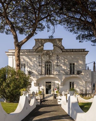 Tenuta Villa Guerra. La tavola stellata e pop di Torre del Greco