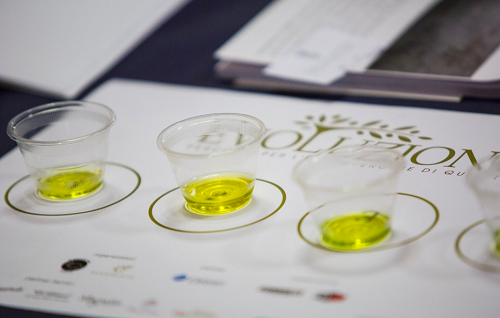 Sesta edizione per il progetto nato dalla volont&agrave; di fare qualcosa di concreto per la promozione dell&rsquo;Olio Extravergine di Oliva