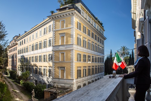 Anniversario di diamante per una delle catene alberghiere pi&ugrave; esclusive del mondo