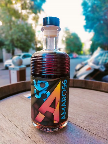 Ha fatto centro con il suo Amaro 56 l&rsquo;abile chef Pietro Mirto Randazzo, liquorista per passione. Un amaro avvincente, evocativo, con quella lunga nota finale dolce-amara che non smette di raccontare&hellip;