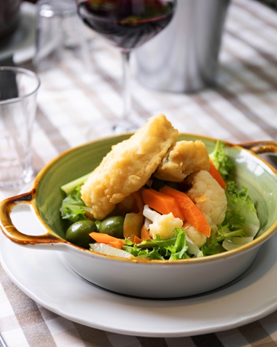 Cucina tradizionale partenopea nel centro di Napoli