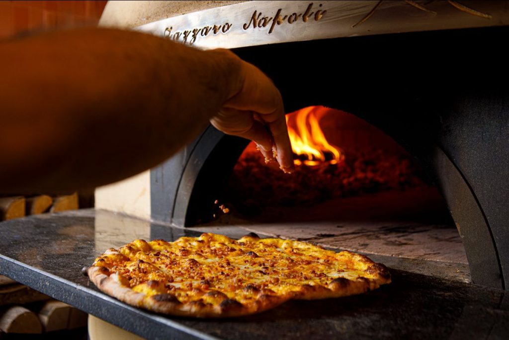 FinaFina. A Roma arriva la pizza sottile di Marco Quintili