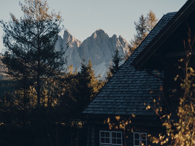 Oltre 1000 mq, chef privato e spa con vista sulle dolomiti