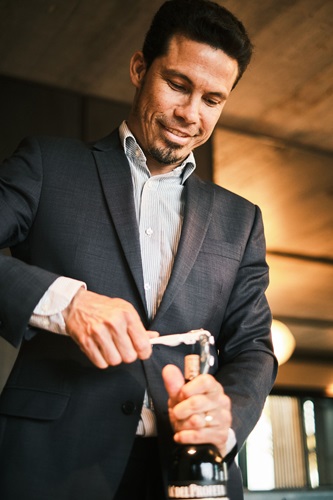 Lascia il calcio e apre un relais nel Monferrato