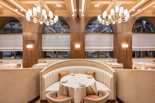 Pesce, cucina tradizionale e cottura giapponese. &Egrave; il nuovo fine dining ampezzano