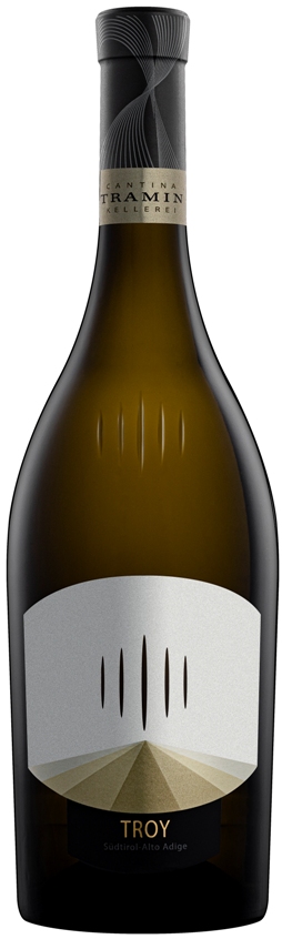 Chardonnay Troy di Cantina Tramin non teme i grandi del mondo