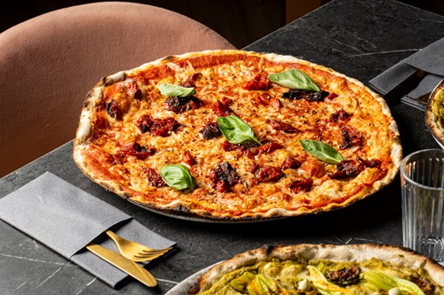 Nell’agro pontino la pizza si lascia ispirare dall’alta moda!