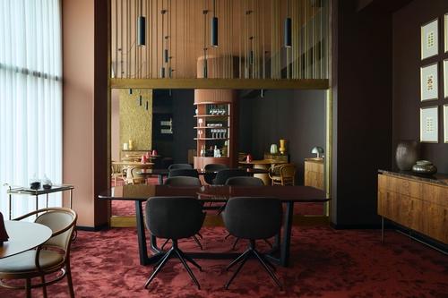 [BU:R] presenta la sua nuova veste e apre anche a pranzo