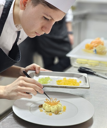 Dalla laurea in biologia alla finale di Bake Off Italia!