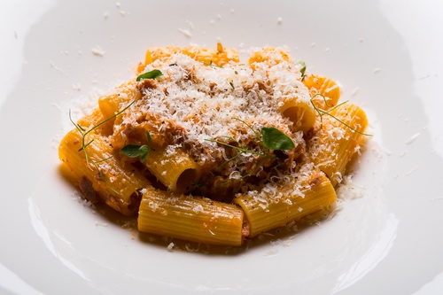 A Garbatella arriva Stecca: cibo, vino musica e condivisione
