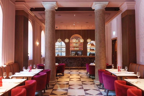 Pranzo, aperitivo e cena in uno dei più iconici hotel di via Veneto