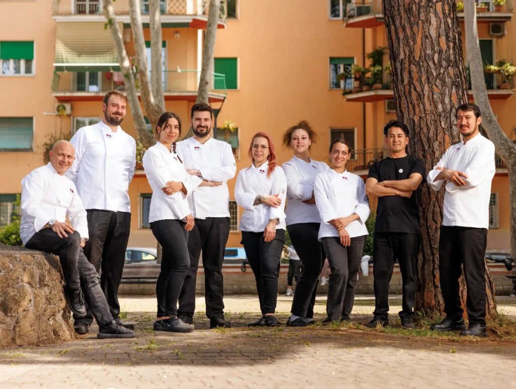 Quella pasticceria romana in direzione “ostinata e contraria”