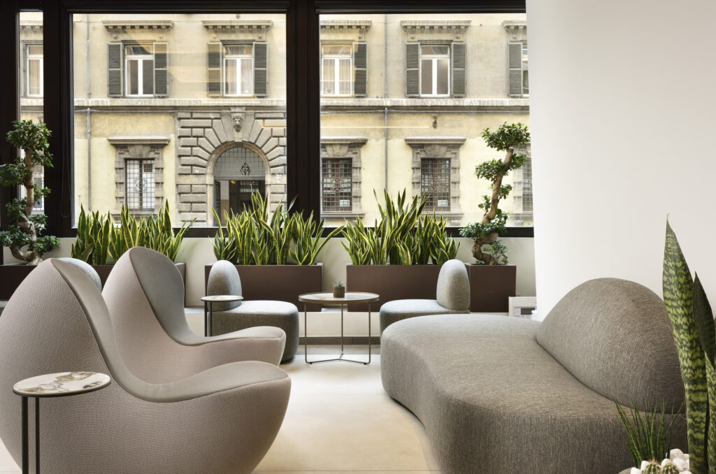 Restyling milionario per l’FH55 Grand Hotel Palatino di Roma