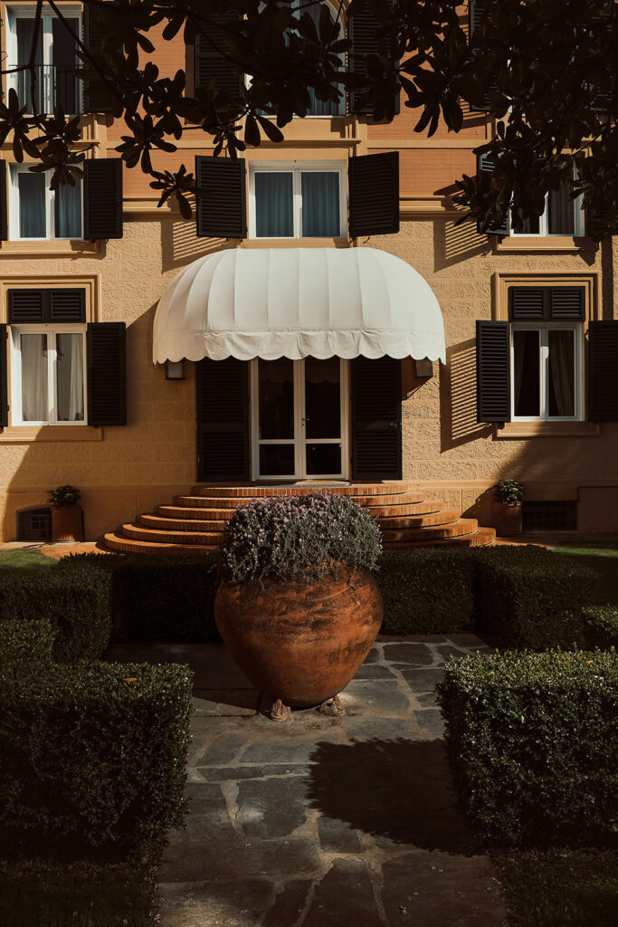 Il nuovo bistrot di Forte dei Marmi nel verde di Villa Agnelli