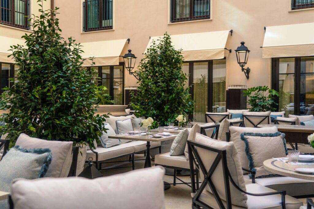 Corinthia Rome, viaggio dentro un palazzo che racconta la città