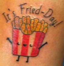 KFC al Modena Nerd: tatuaggi e pollo fritto gratis a vita