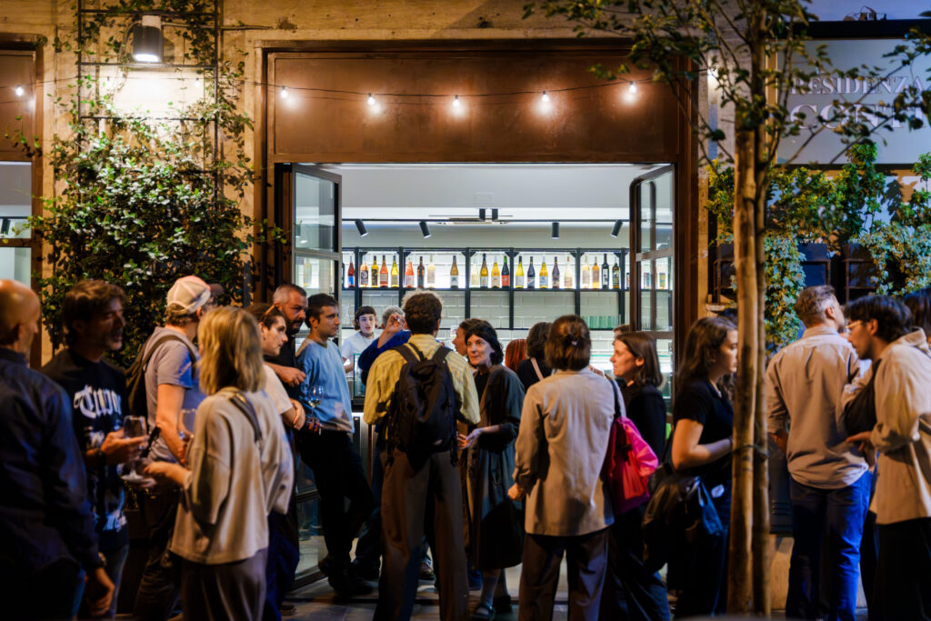 A Roma apre Retroscena ed il foyer torna a vivere