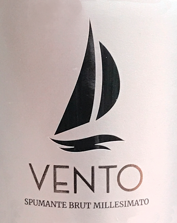 Etichetta del vino Puglia Bombino Bianco Vento Brut 2020